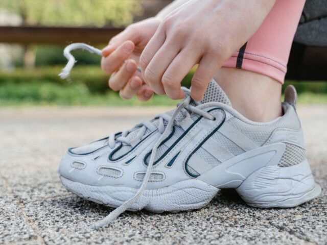 Nike ou Adidas pour chaussures de training : quel choix selon
